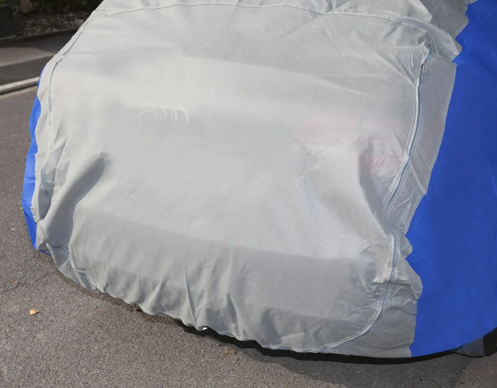 Auto Ganzgarage " Sportsline ", universell passend, mit Tasche