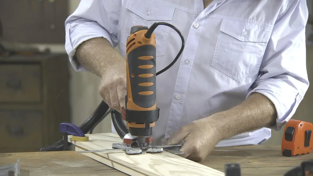 Twist-A-Saw - Multitool