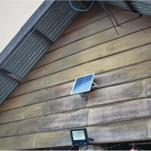 VT-25W Solar-Flutlicht mit Solarpanel - 550 Lm - 6000K - Schwarz