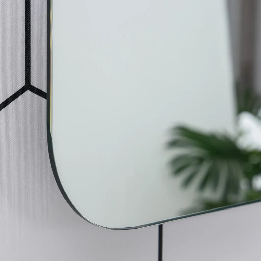 Badezimmerspiegel mit LED-Touch-Beleuchtung, weiß