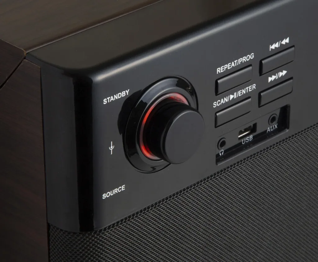 DAB Musikcenter mit Radio ,CD, Bluetooth, Plattenspieler und Digitalisierer