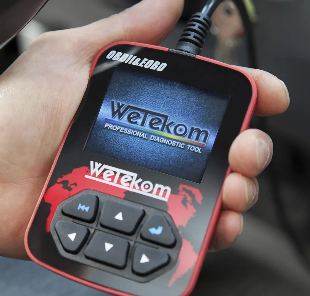 OBDII Diagnose Scanner mit Farbdisplay