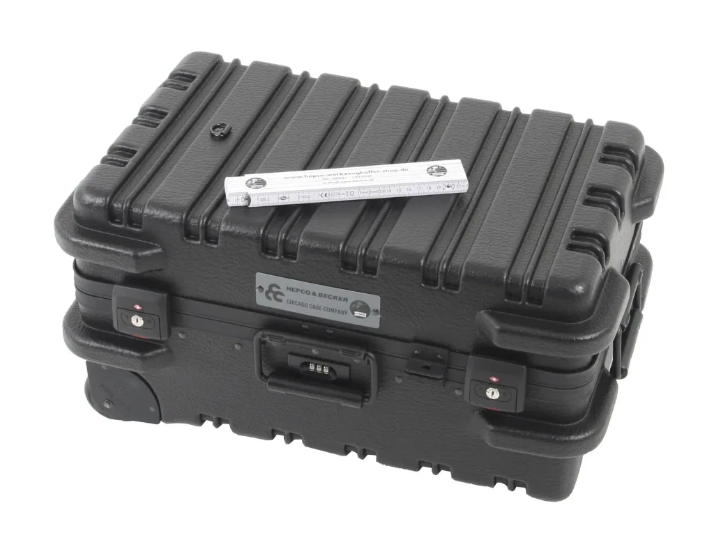 Werkzeugkoffer CHICAGO CASE 5510, 39 Liter, bruchsicher mit integriertem Rollensystem