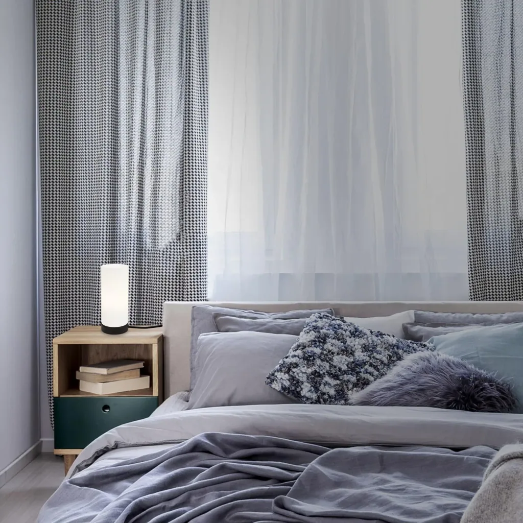 PAIPA Tischleuchte, schwarz, opal-Glas, Kabelschalter, E14 Fassung