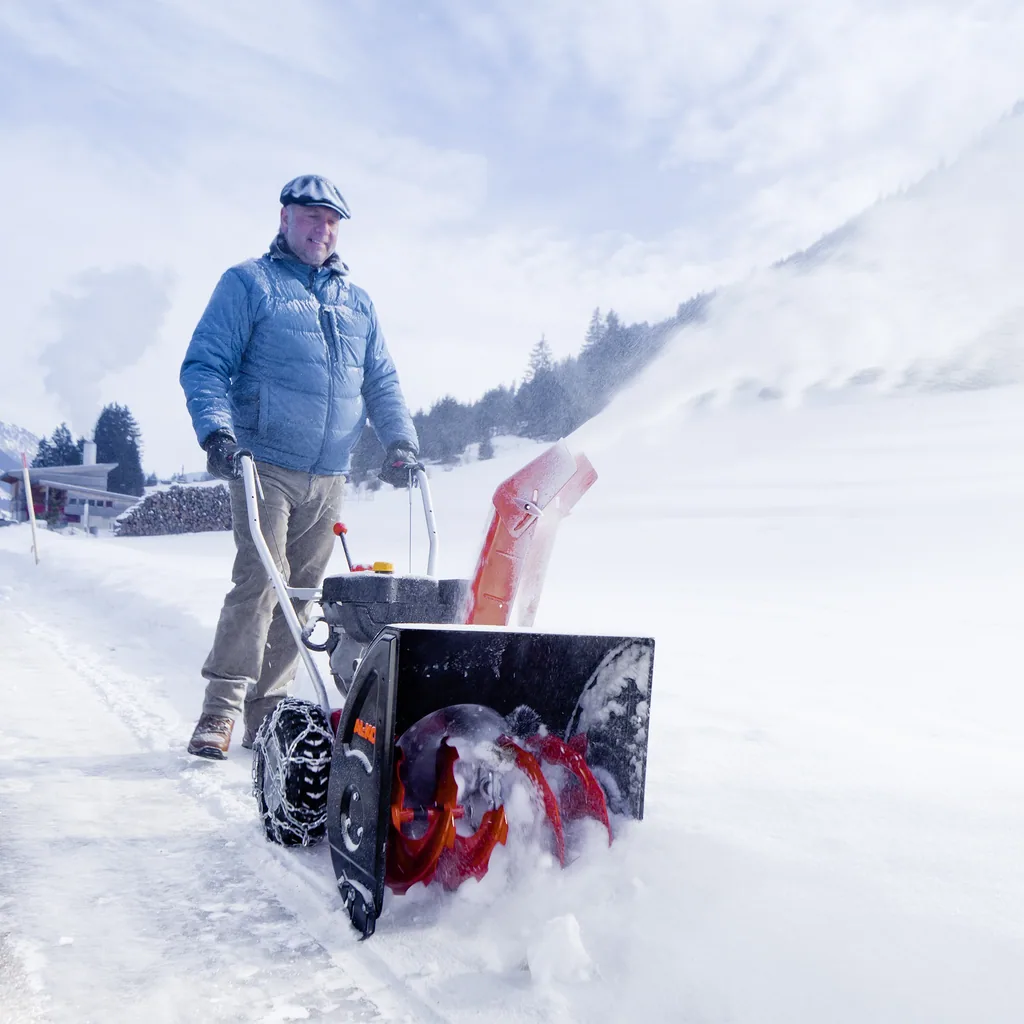 Schneefräse SnowLine 560 II