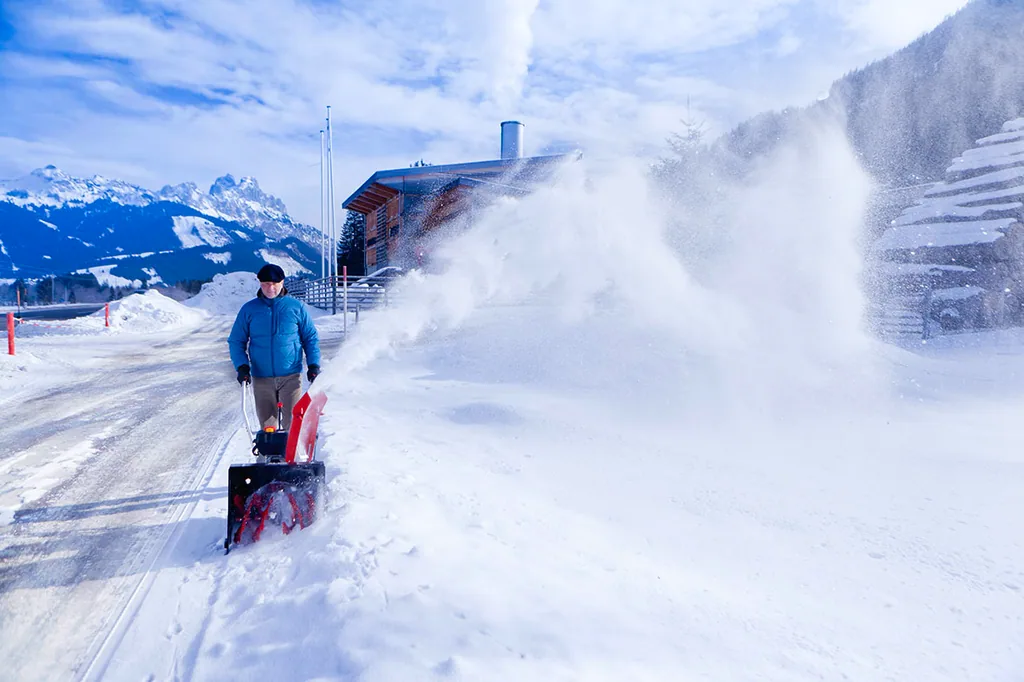 Schneefräse SnowLine 560 II