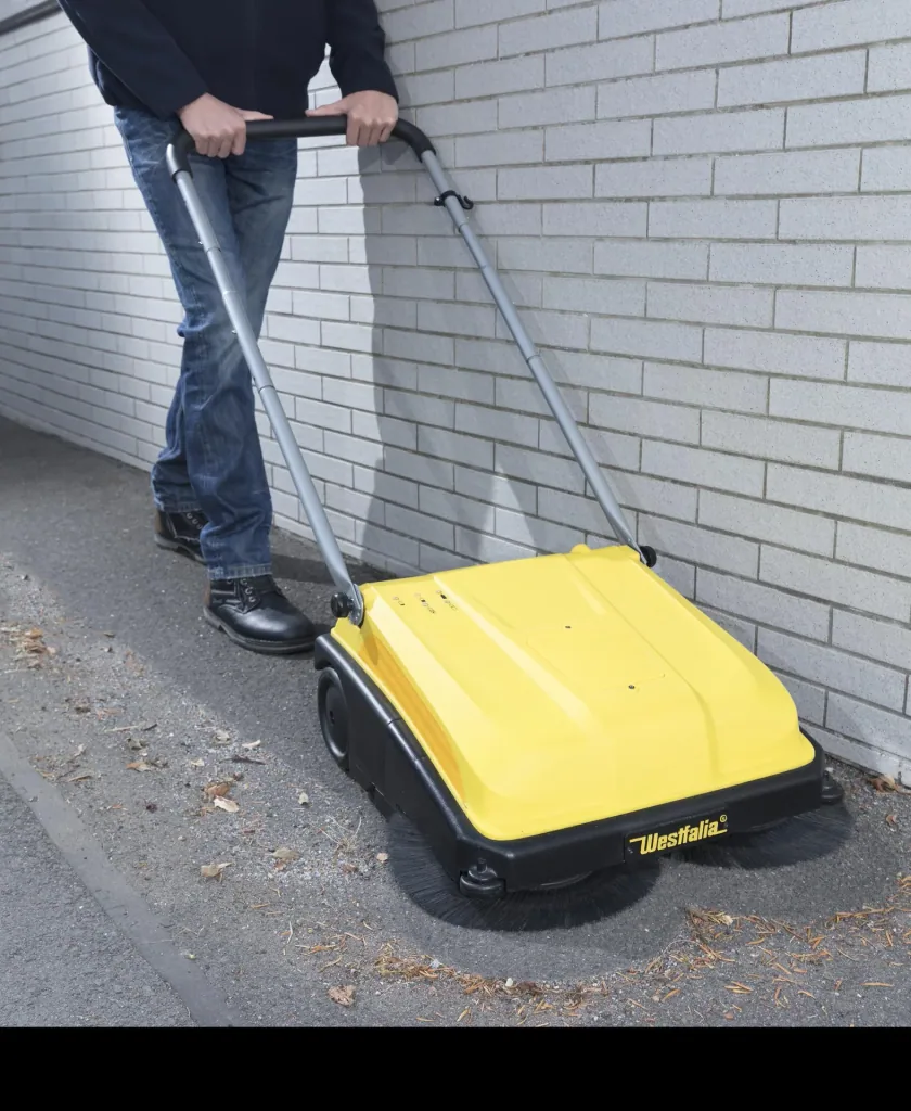 Hybrid Kehrmaschine