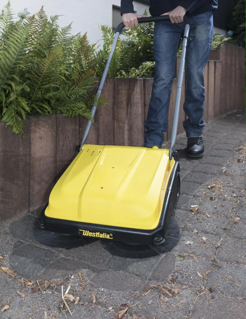 Hybrid Kehrmaschine