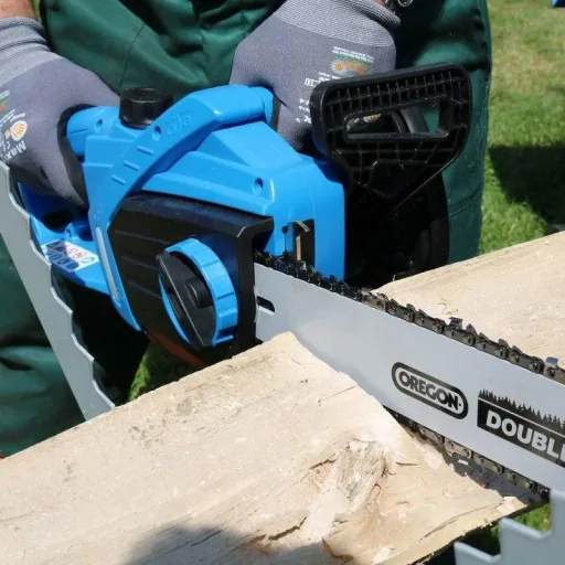 Kettensäge KS402P - 2200W - 40cm mit zusätzlicher Sägekette Oregon - 56 Zähne - 3/8" - 52cm