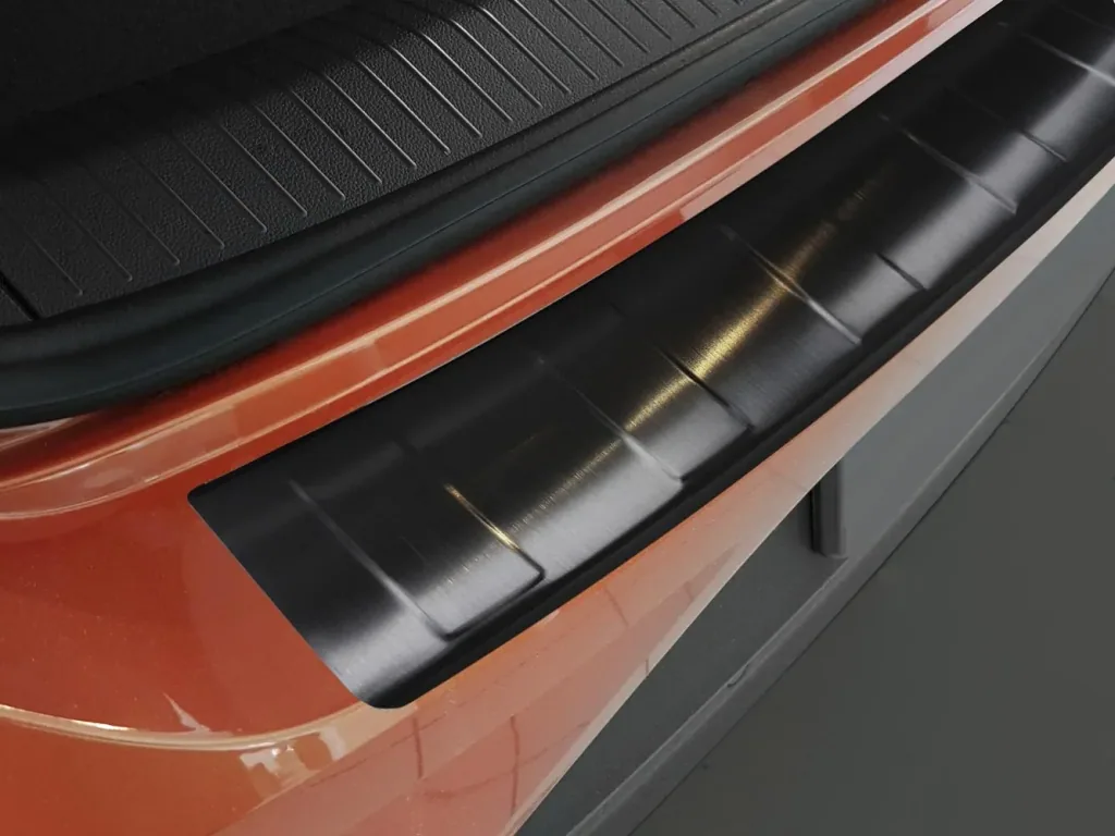 Ladekantenschutz Edelstahl graphite / black für VW T-Roc, Baujahr 2016>
