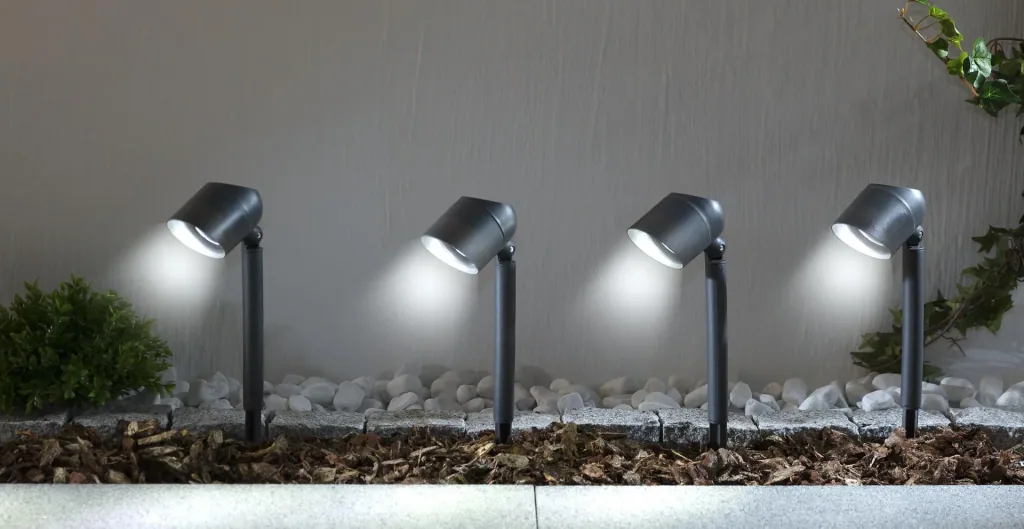 Solar LED Spot Gartenleuchte - 4er Set