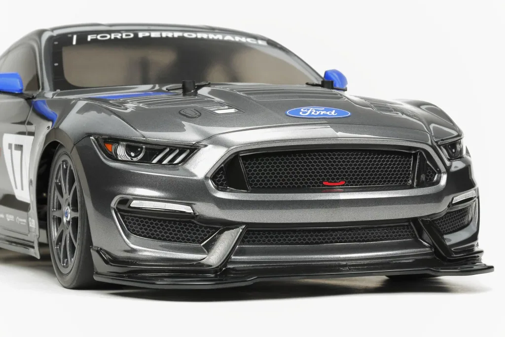 RC Car Ford Mustang GT4 1:10 TT-02
