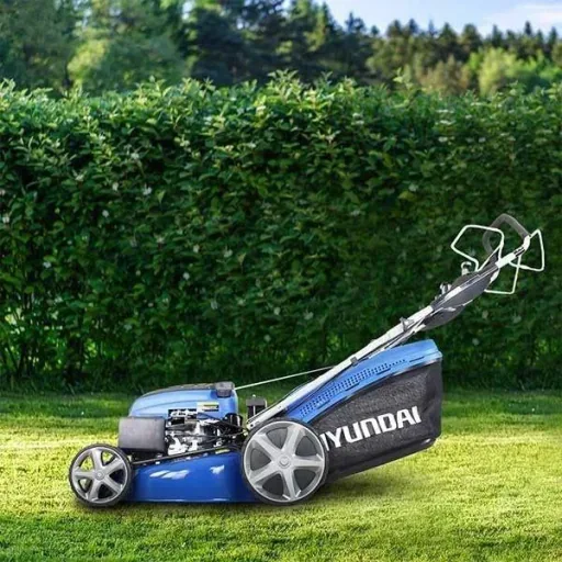 Selbstfahrender Rasenmäher mit 173cc OHV-Viertakt-Benzinmotor inklusive Elektrostart 51cm
