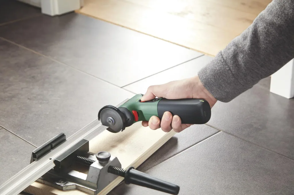 Akku-Winkelschleifer EasyCut&Grind, 7,2 V inklusive Zubehör