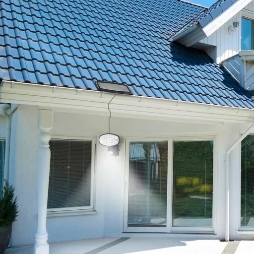 Solarbetriebene Wandleuchte mit 15 LEDs und Bewegungssensor
