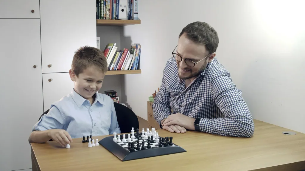 Schachcomputer Chess Genius