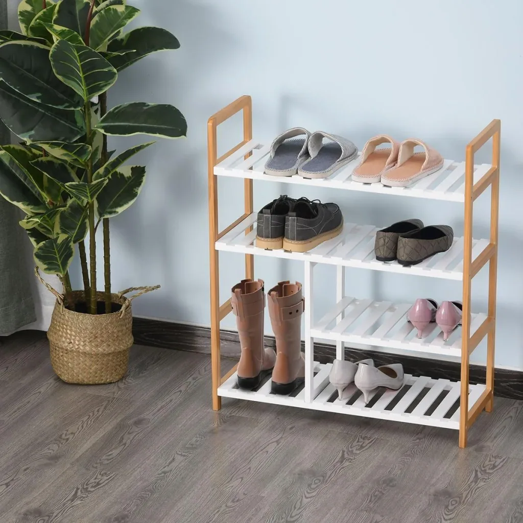 Schuhregal aus Kiefer, Schuhablage mit 4 Ablagen, Regal für Schuhe Stiefel, Schuhständer, Weiß, 68 x 26 x 78 cm