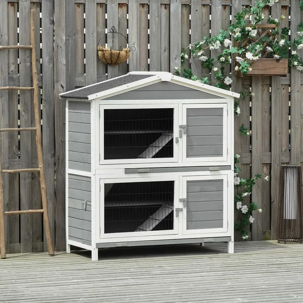 Kaninchenstall doppelstöckiger Hasenstall mit Rampe Massivholz Hellgrau 147 x 45,5 x 88,5 cm