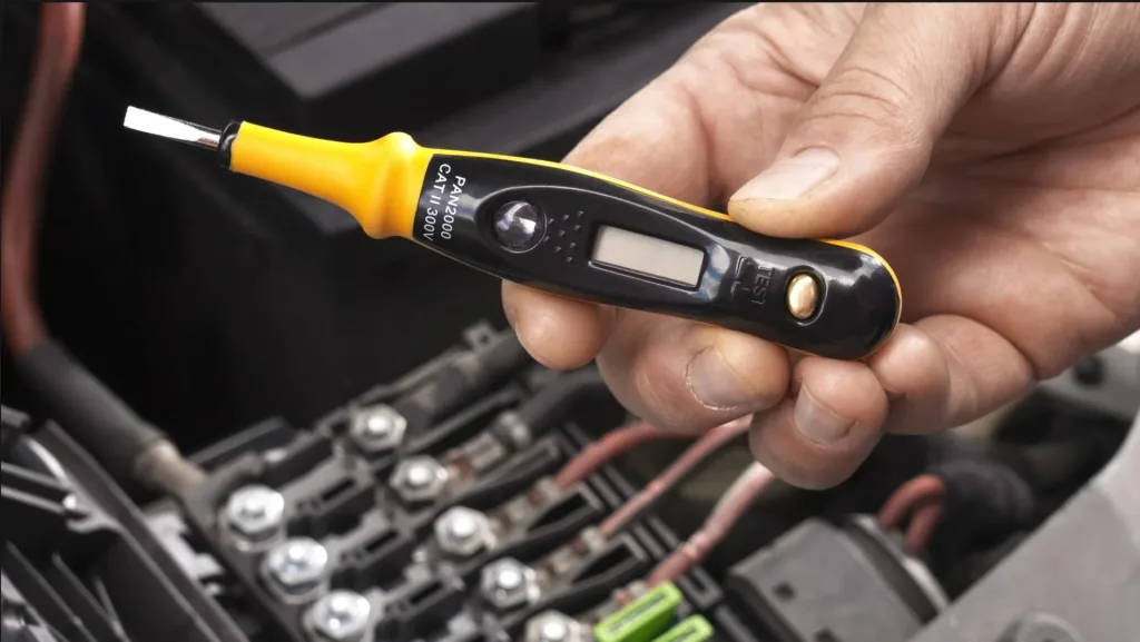 Spannungsprüfer, 1-polig mit LCD-Anzeige, 12-220 V AC/ 12-36 V DC