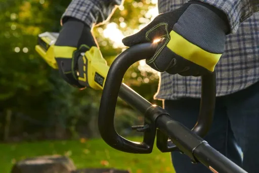 Akku-Rasentrimmer Max Power 36 V, 28-33 cm Schnittbreite inklusive 2,0 Li-Ionen Akku und Ladegerät
