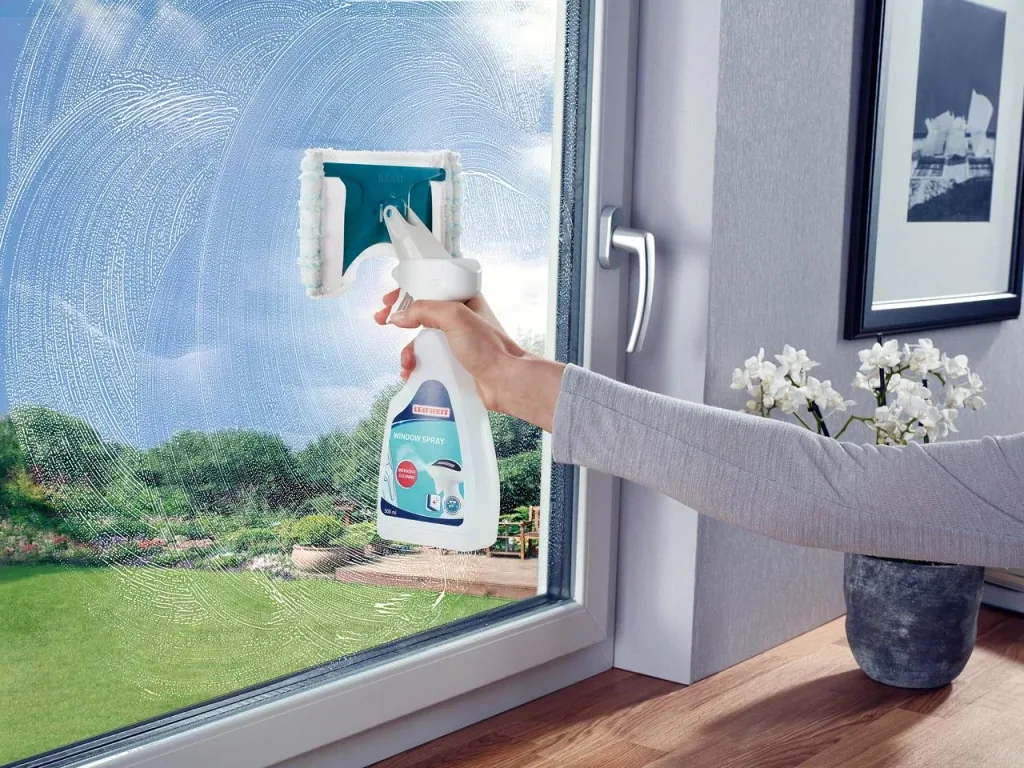Fenster-Sprühwischer mit Pad, 500ml