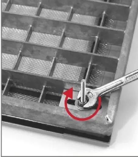 Profi Lichtschachtabdeckung mit Alu Gewebe