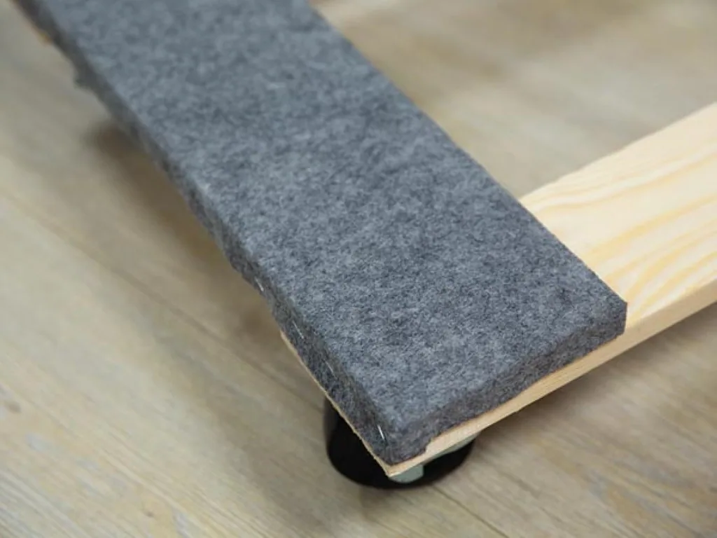 Schwerlast-Möbelroller mit extra großer Holzplattform 76 x 46 cm, 4 Lenkrollen und Filzschutz, ideal zum Bewegen von Möbeln, Kartons, Pflanzen zu Hause oder bei der Arbeit