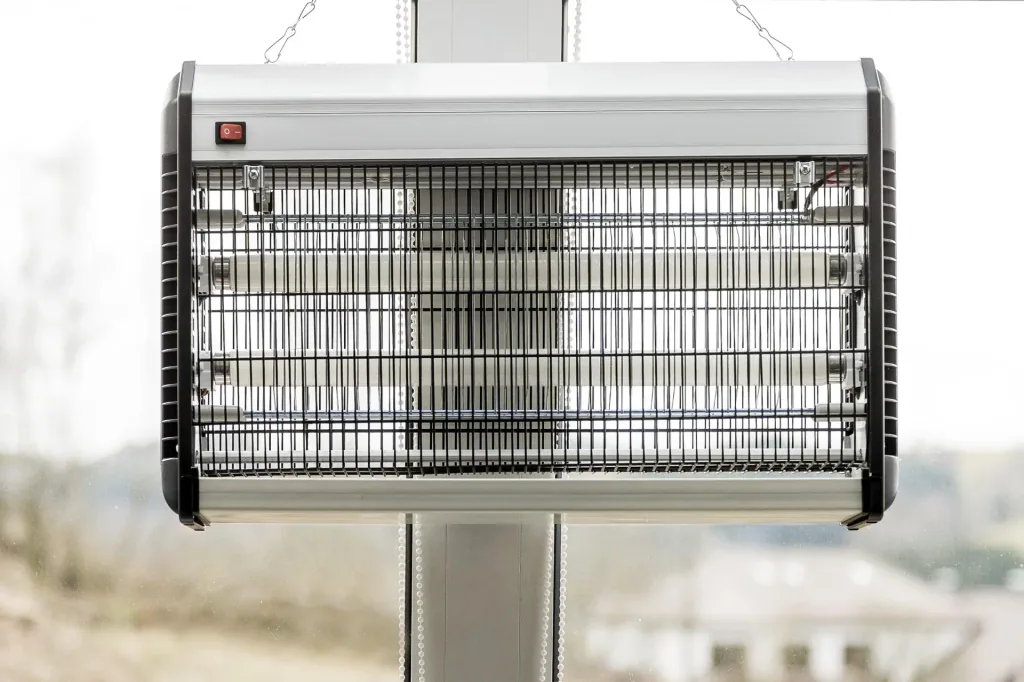Elektrischer Fliegenvernichter ECO mit 2 x 15 Watt Röhren