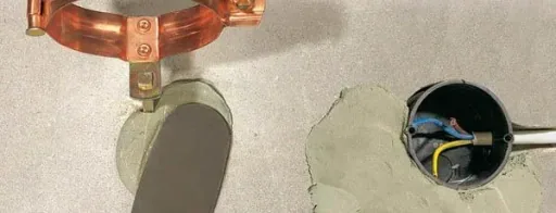 Reparatur-Mörtel Express für Montage und Reparaturen, 1 kg für Innen und Außen